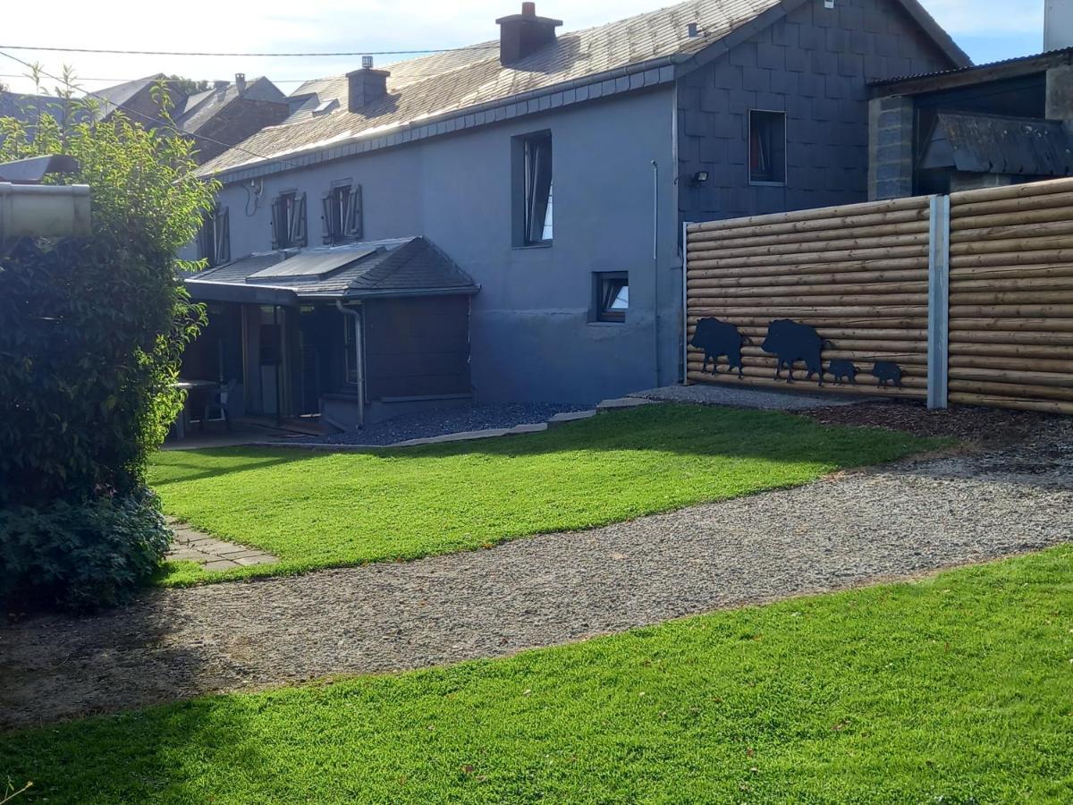 Le Sanglier Villa Bertogne Bagian luar foto