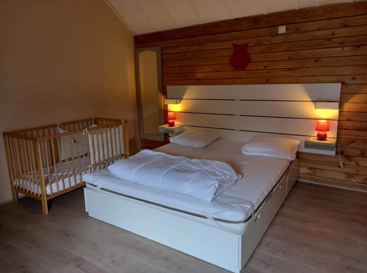 Le Sanglier Villa Bertogne Bagian luar foto